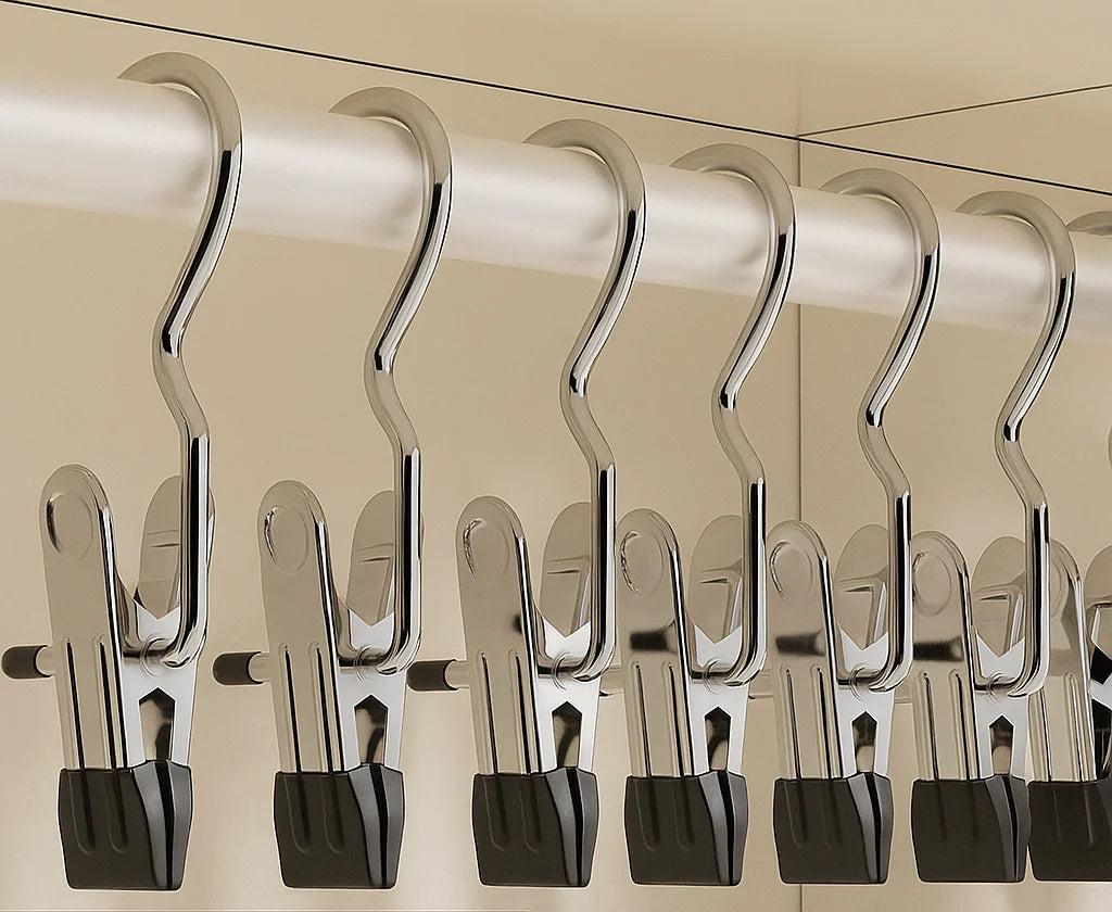 FlexiClip™ — Rust-free gentle hold for flawless laundry, anytime and anywhere