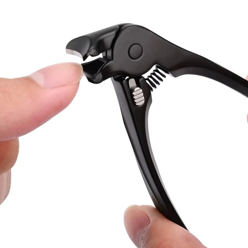 TrueClip™ — Effortlessly Perfect Nails Without Pain or Mess