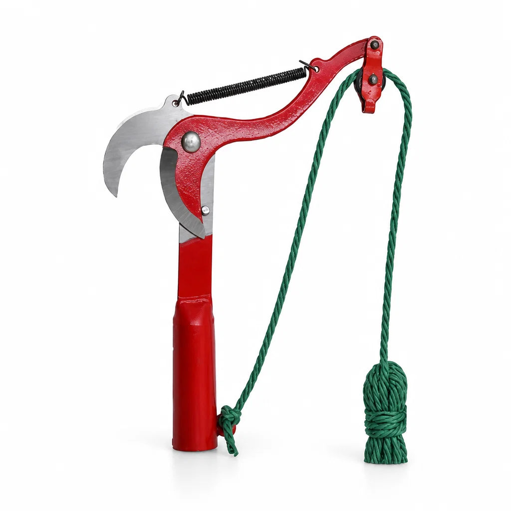 Cable-assisted, hardened carbon steel telescopic scissors (3.3 m reach)