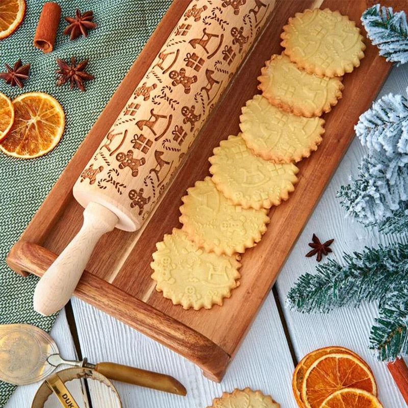 Patterned Rolling Pin with Christmas Cookie Cutters