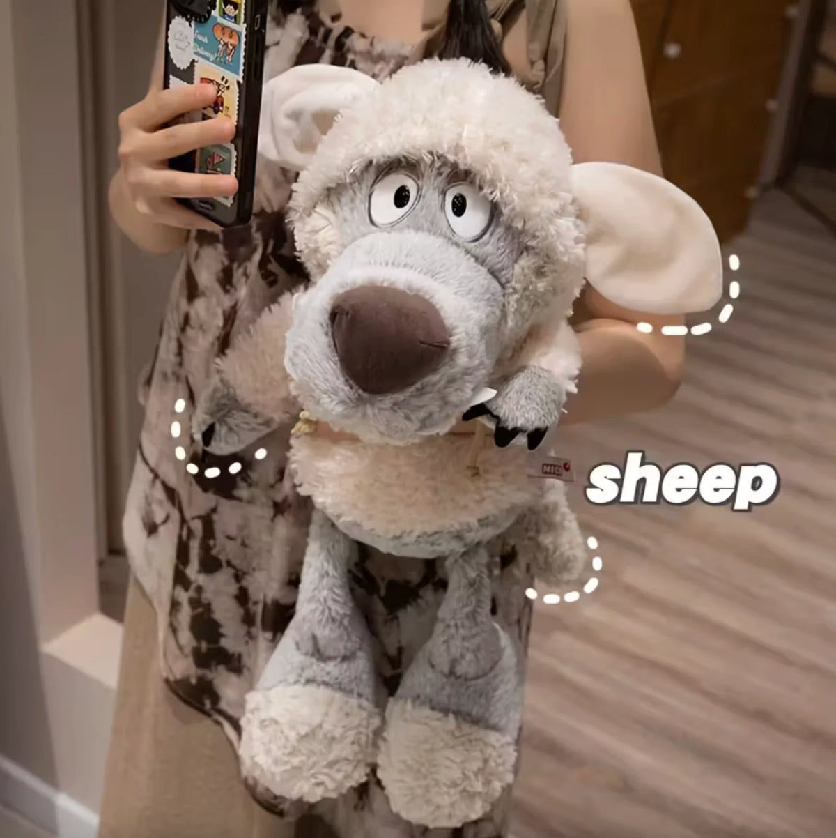 ShadowSnug™ — Experience Comfort with the Cuddle Friend that Warms Your Heart