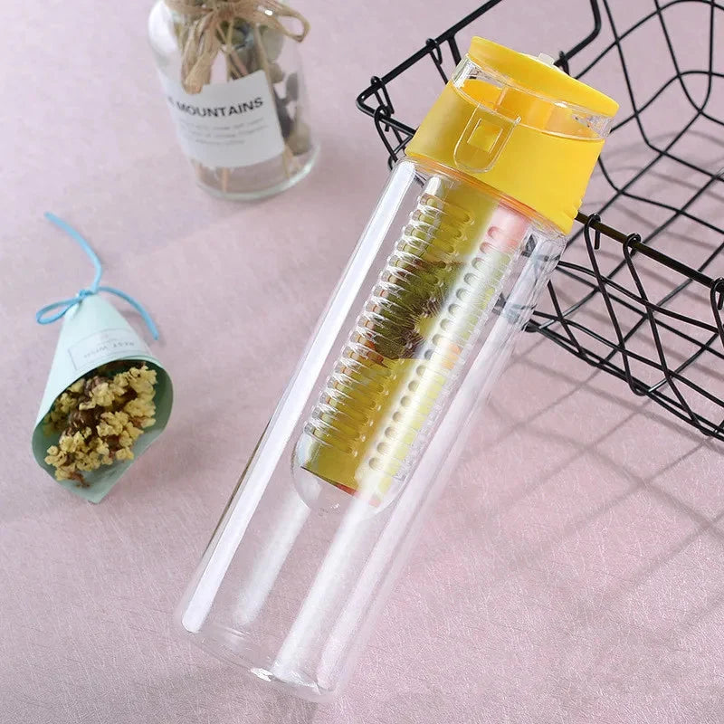 AquaFruit Drinking Bottle with Fruit Infuser 700 ml