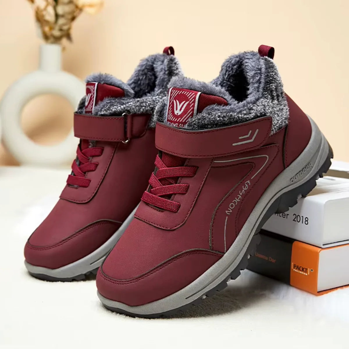 NordStepp™ – Warm, Non-Slip Winter Hiking Boots