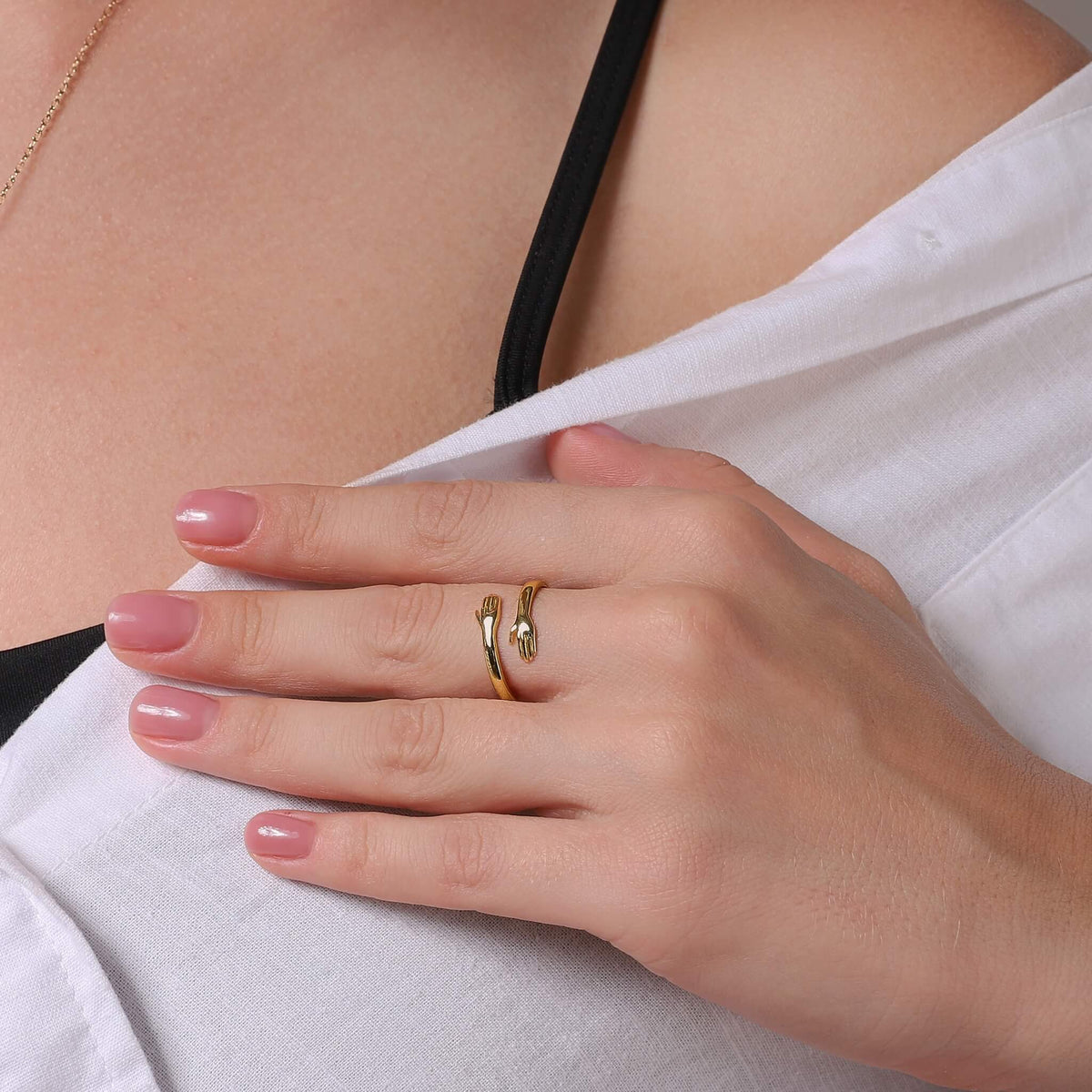 EmbraceRing – Love Keepsake with Hug