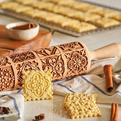 Patterned Rolling Pin with Christmas Cookie Cutters