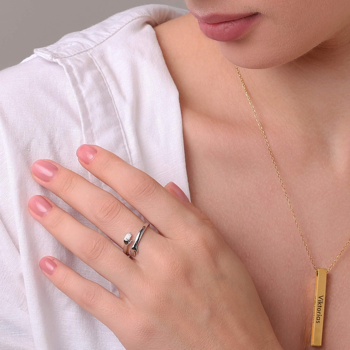EmbraceRing – Love Keepsake with Hug