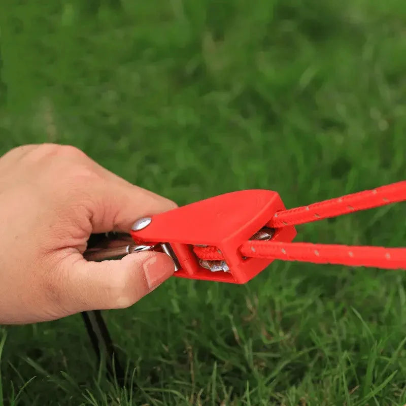 SturmBlick™ — Finally Worry-Free: Equipment Sits Securely in Storms and Darkness!