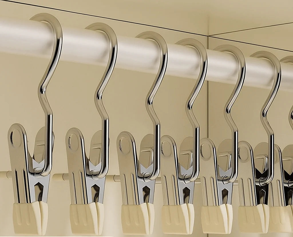 FlexiClip™ — Rust-free gentle hold for flawless laundry, anytime and anywhere