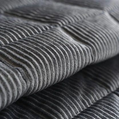 LuxeShield™ Quilted Mat — Transform Your Sofa into a Flawless Oasis of Protection and Cozy Comfort