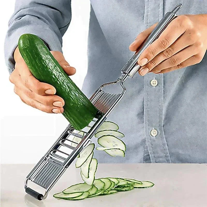 Multifunctional Vegetable Slicer with 4 Blades