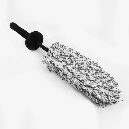 WheelGlow microfiber rim brush scratch-free