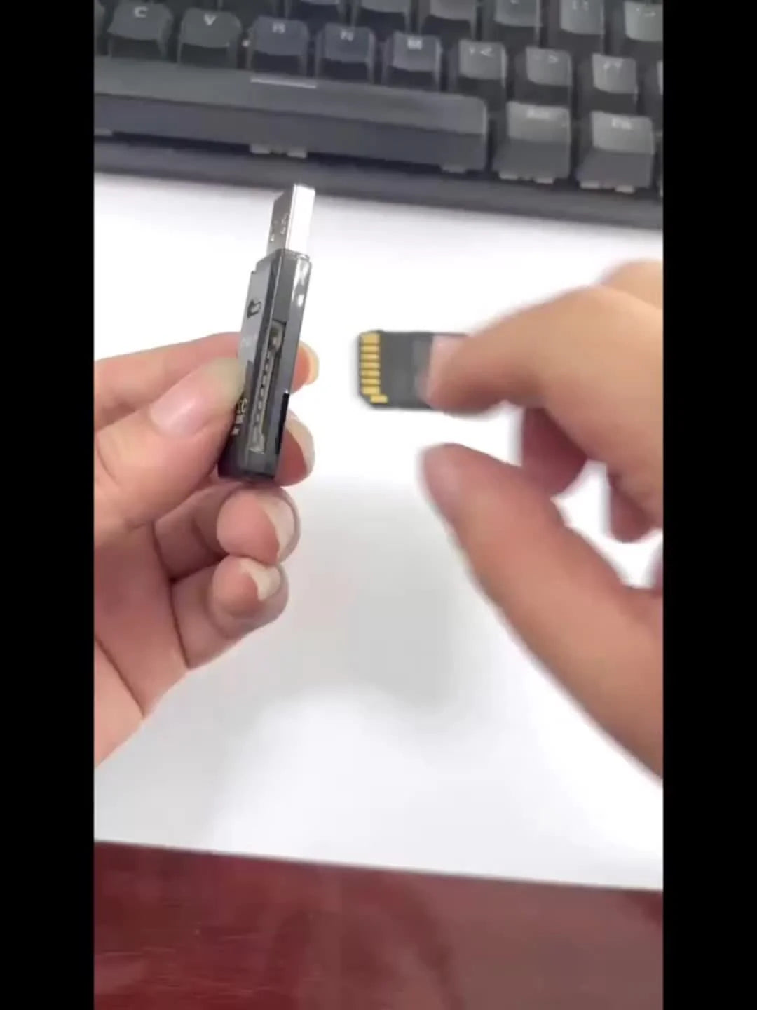 USB 3.0 Card Reader | SD & MicroSD Adapter