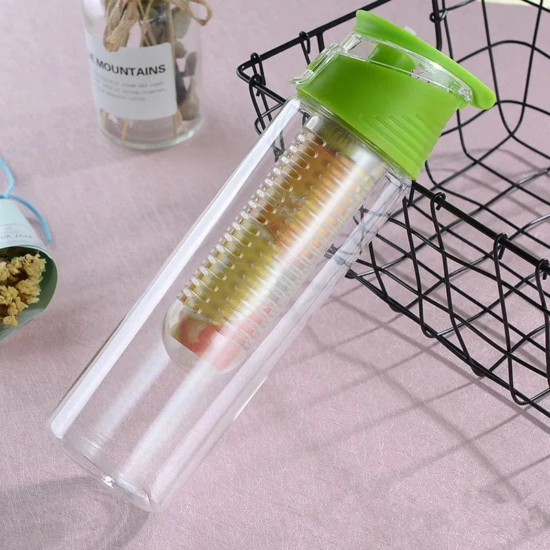 AquaFruit Drinking Bottle with Fruit Infuser 700 ml